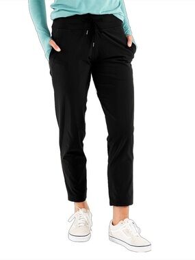 Free Fly Black Breeze Cropped Pants Large NEW